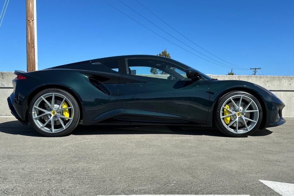new 2024 Lotus Emira car