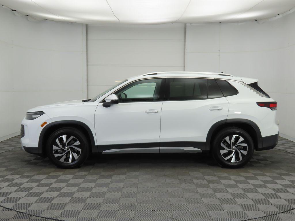 new 2026 Volkswagen Tiguan car, priced at $32,992