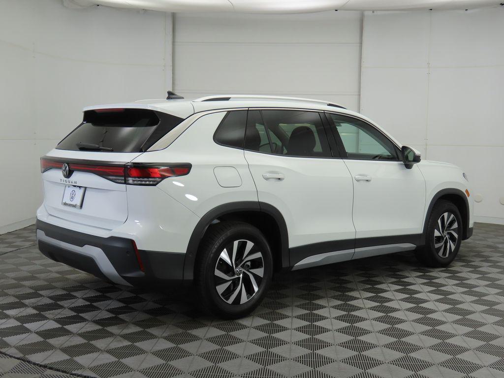 new 2026 Volkswagen Tiguan car, priced at $32,992