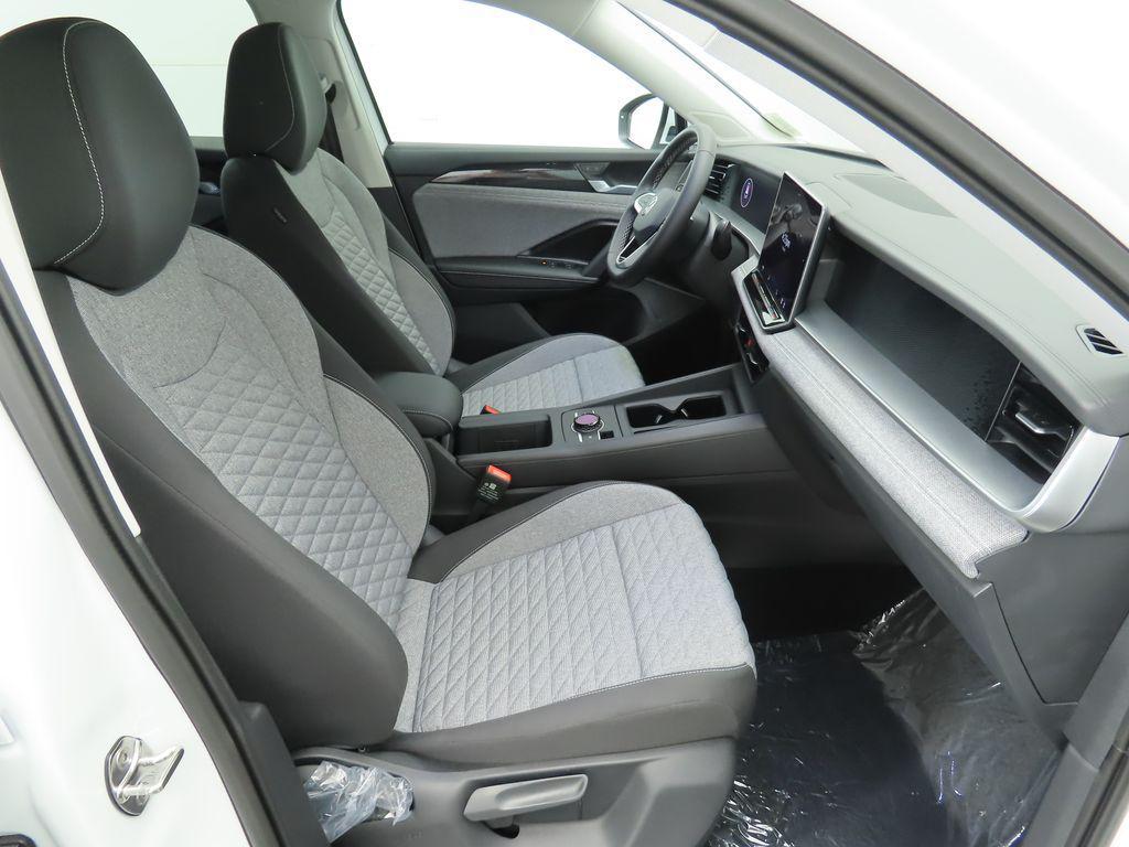 new 2026 Volkswagen Tiguan car, priced at $32,992