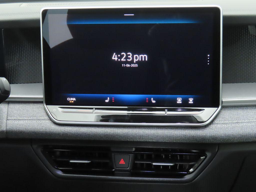 new 2026 Volkswagen Tiguan car, priced at $32,992