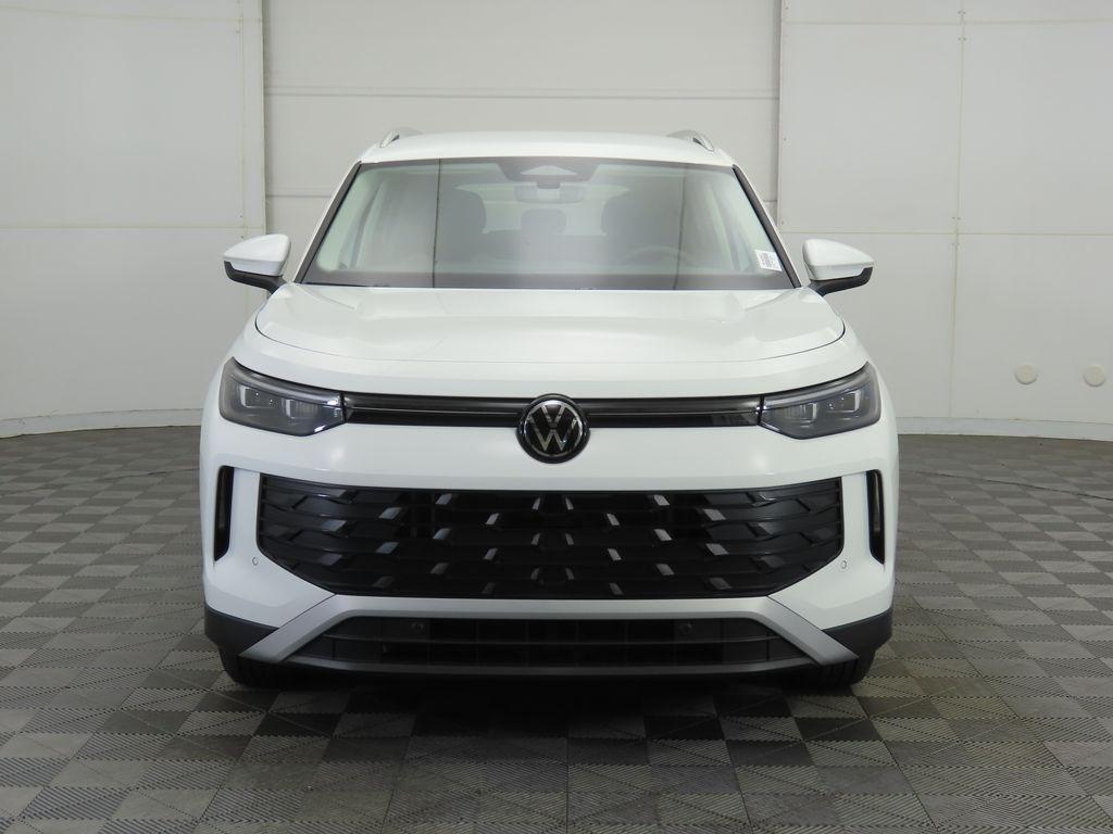 new 2026 Volkswagen Tiguan car, priced at $32,992
