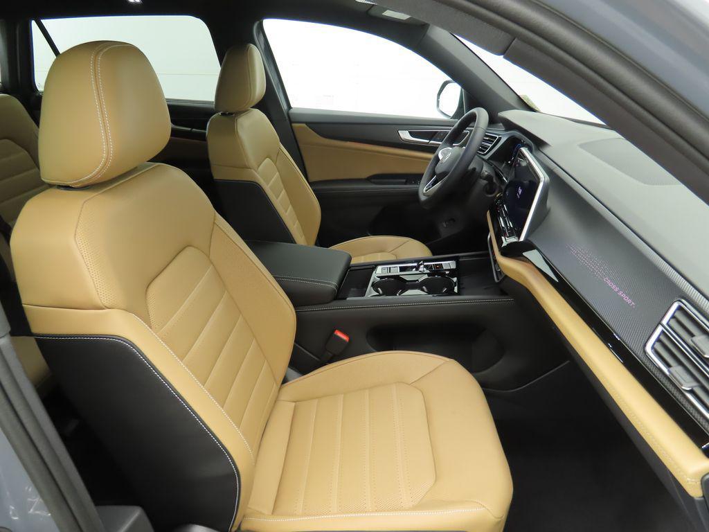 new 2026 Volkswagen Atlas Cross Sport car, priced at $52,477