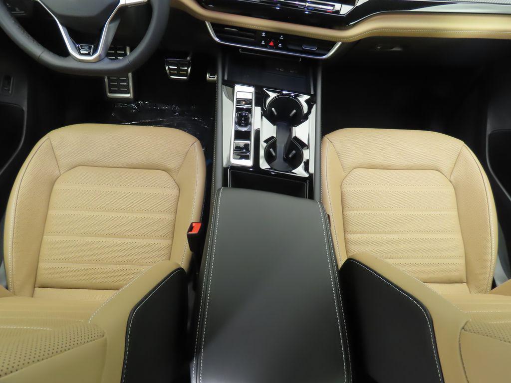 new 2026 Volkswagen Atlas Cross Sport car, priced at $52,477