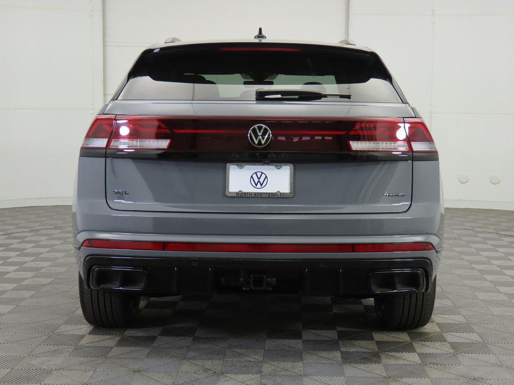 new 2026 Volkswagen Atlas Cross Sport car, priced at $52,477