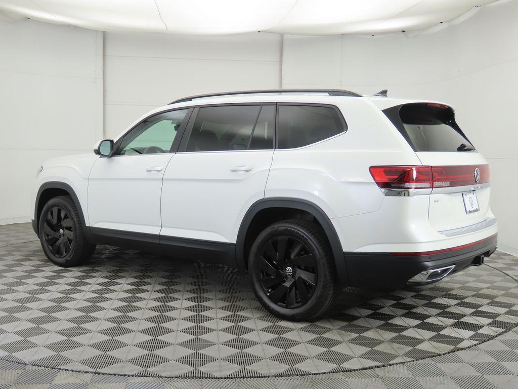 new 2026 Volkswagen Atlas car, priced at $47,453