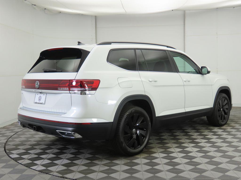 new 2026 Volkswagen Atlas car, priced at $47,453