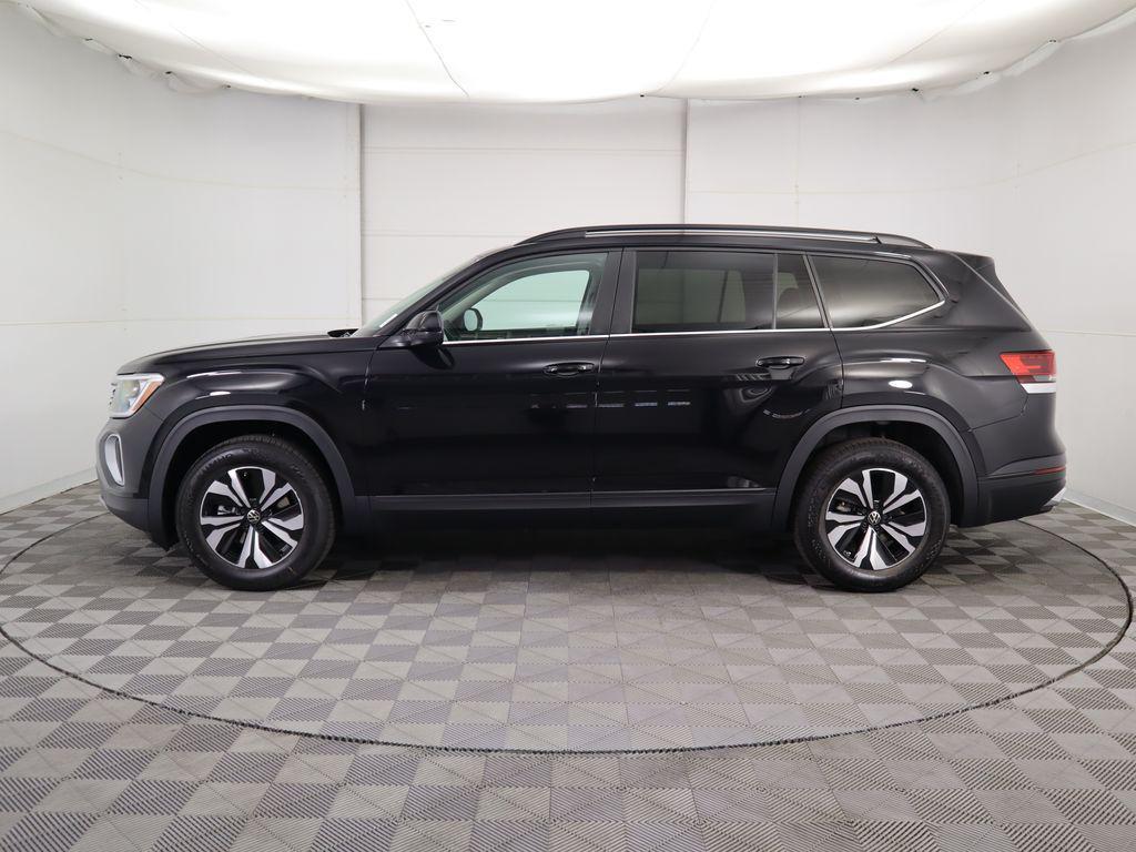new 2026 Volkswagen Atlas car, priced at $41,672