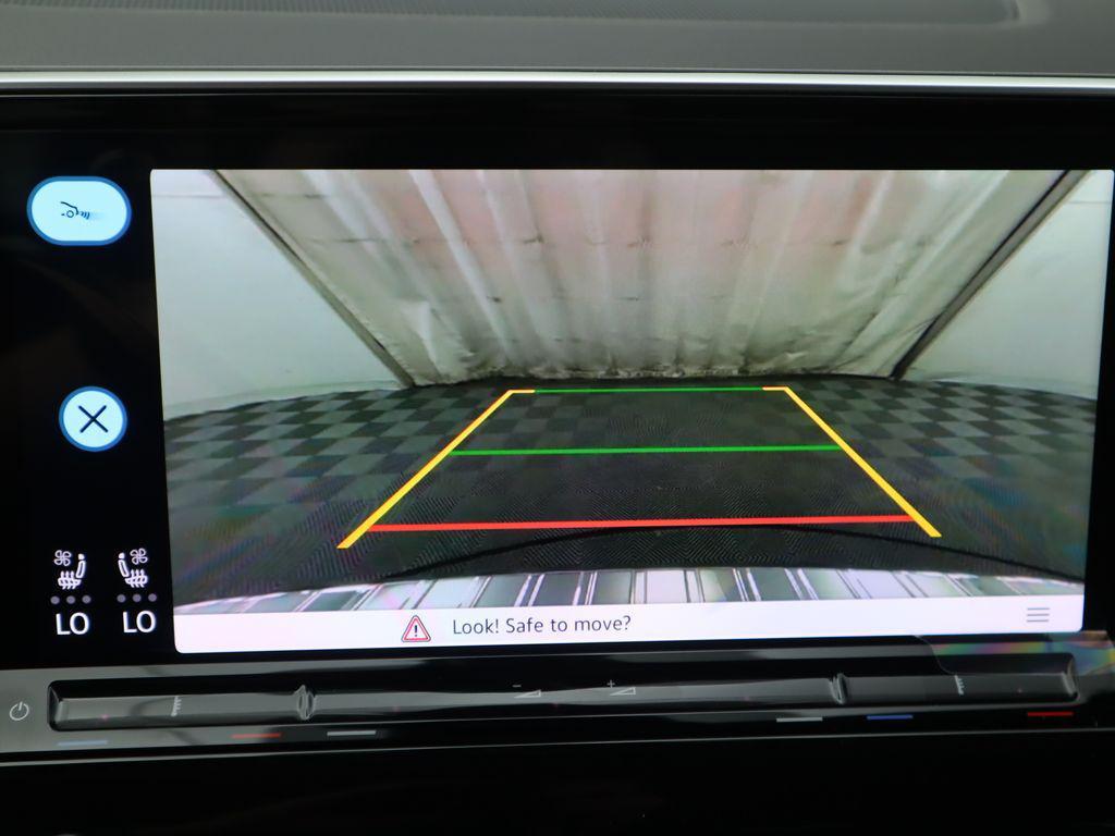 new 2026 Volkswagen Atlas car, priced at $41,672