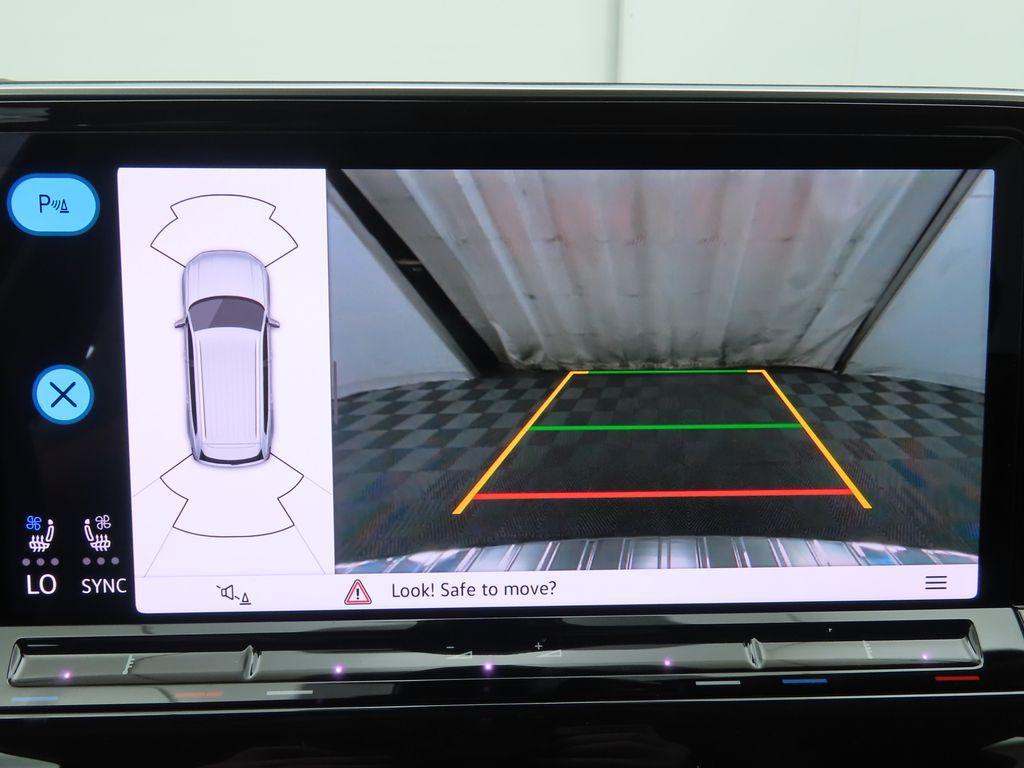 new 2026 Volkswagen Atlas car, priced at $45,798
