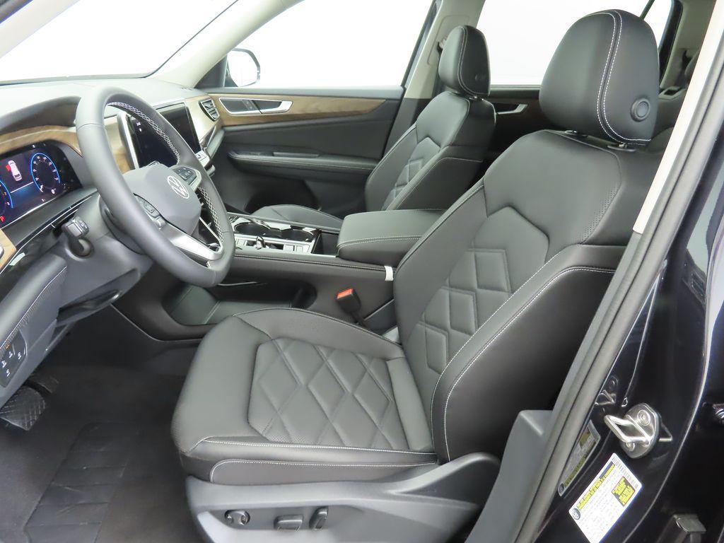 new 2026 Volkswagen Atlas car, priced at $45,798