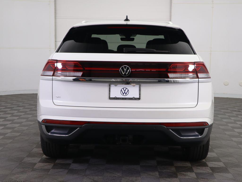 new 2026 Volkswagen Atlas Cross Sport car, priced at $45,617