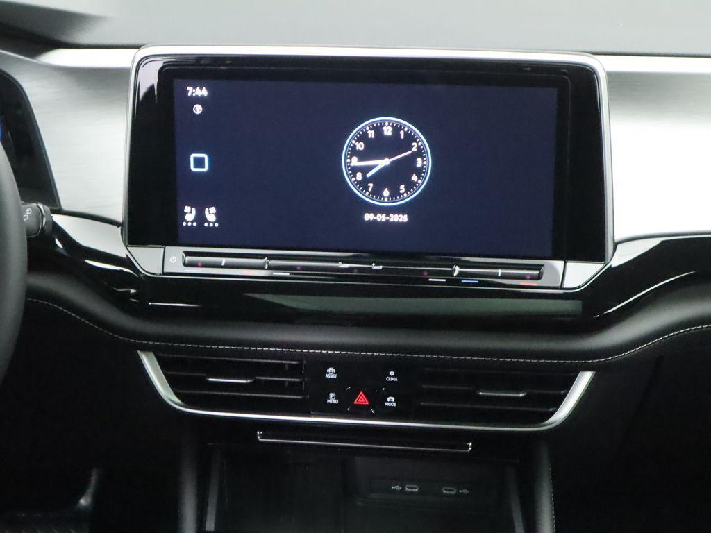 new 2026 Volkswagen Atlas Cross Sport car, priced at $45,617