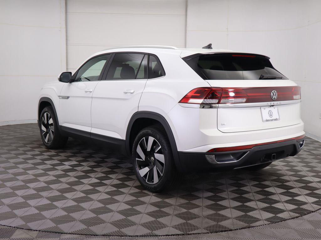 new 2026 Volkswagen Atlas Cross Sport car, priced at $45,617