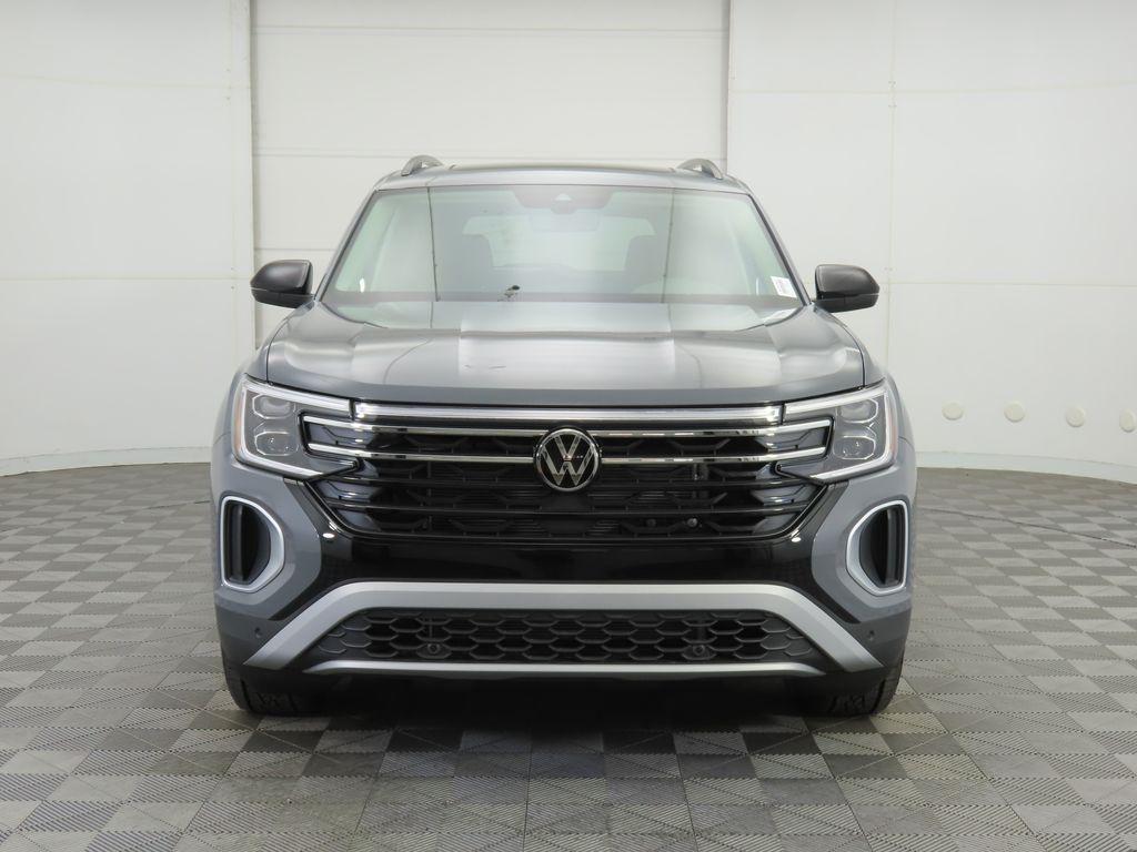 new 2026 Volkswagen Atlas car, priced at $50,627