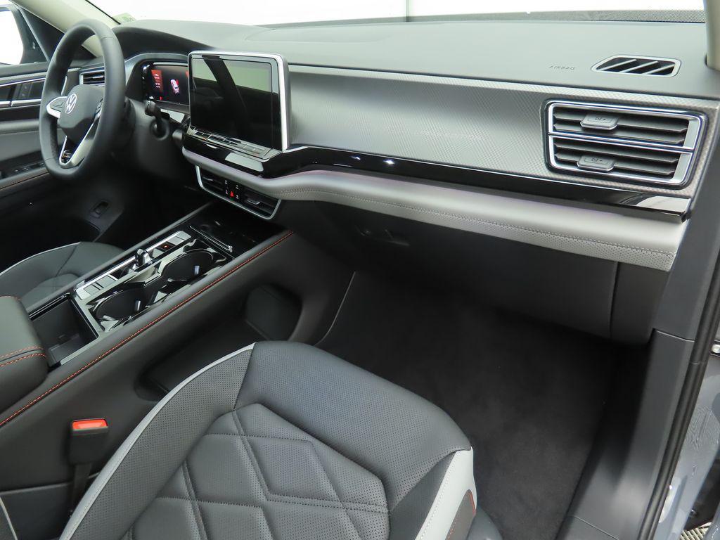 new 2026 Volkswagen Atlas car, priced at $50,627