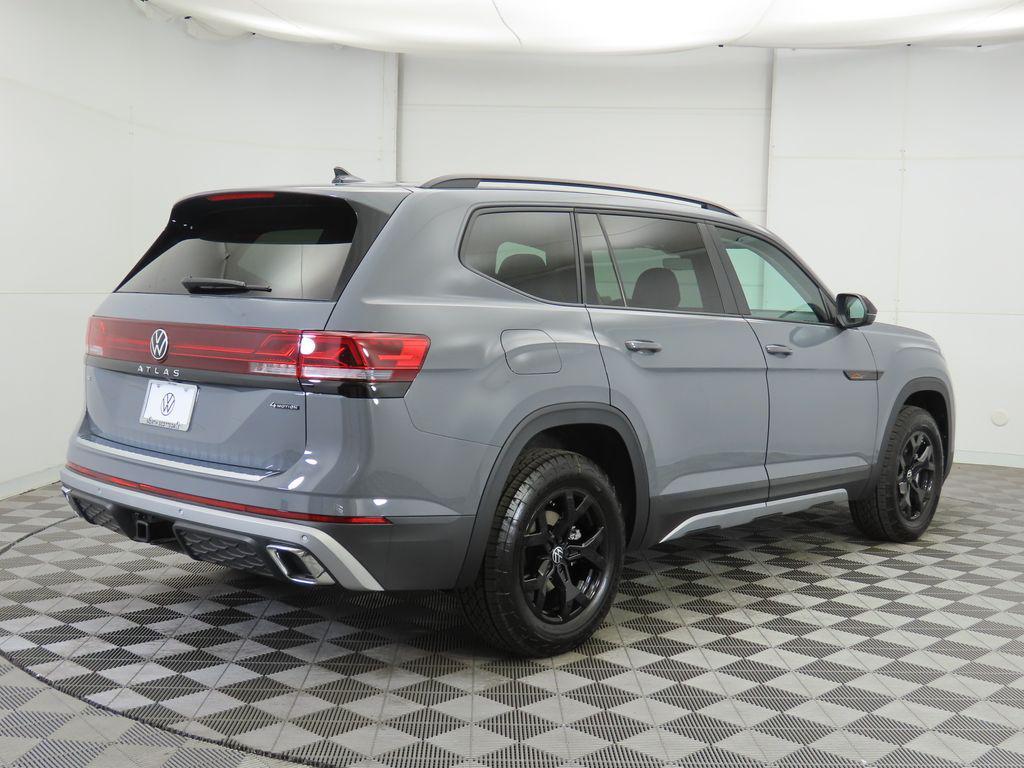new 2026 Volkswagen Atlas car, priced at $50,627