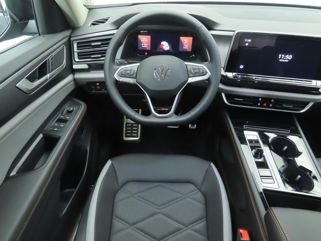 new 2026 Volkswagen Atlas car, priced at $50,627