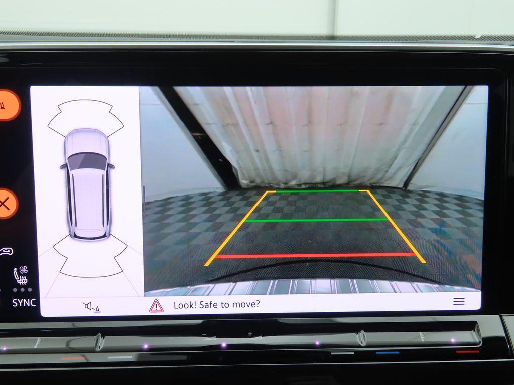 new 2026 Volkswagen Atlas car, priced at $50,627