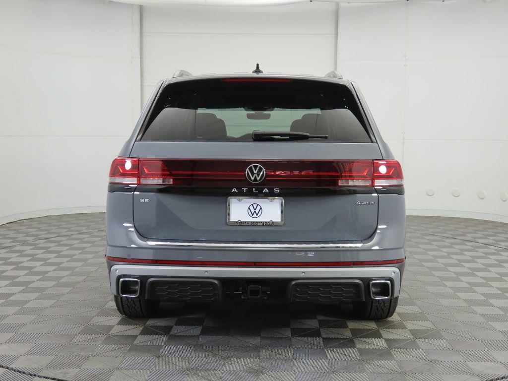 new 2026 Volkswagen Atlas car, priced at $50,627