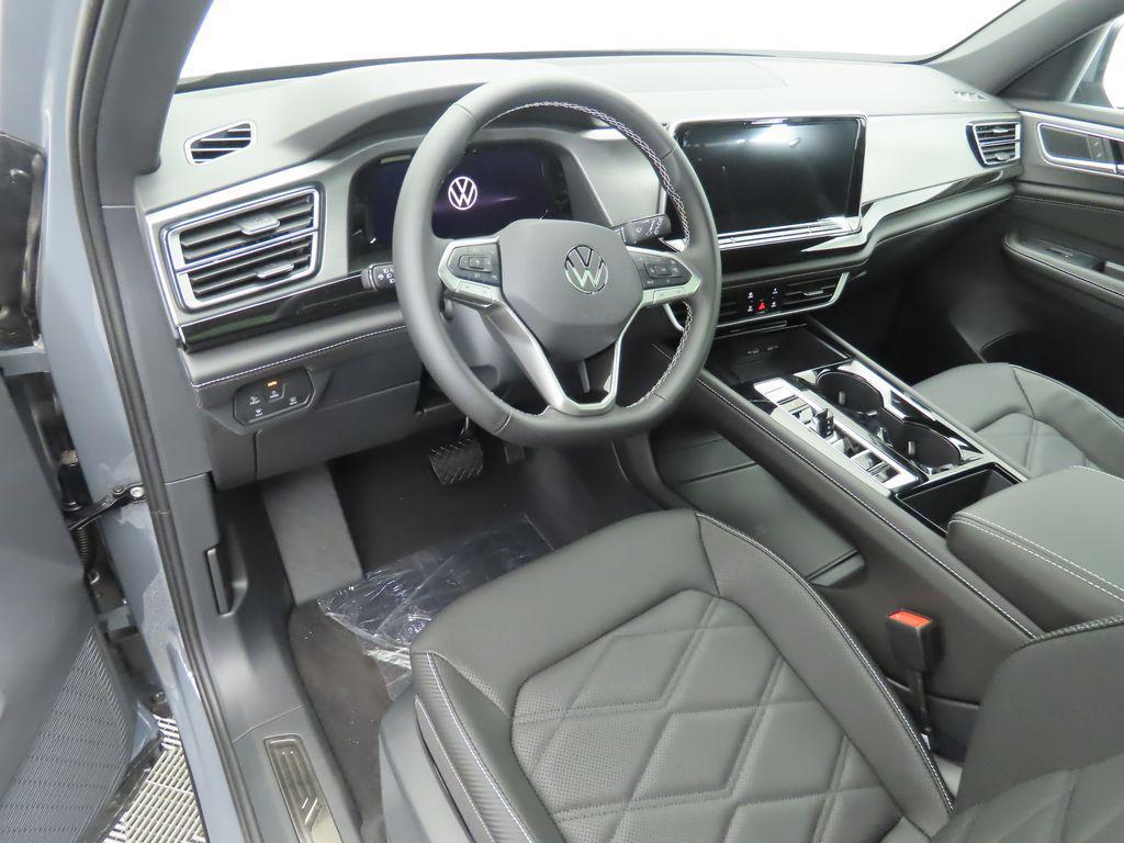 new 2026 Volkswagen Atlas Cross Sport car, priced at $45,617