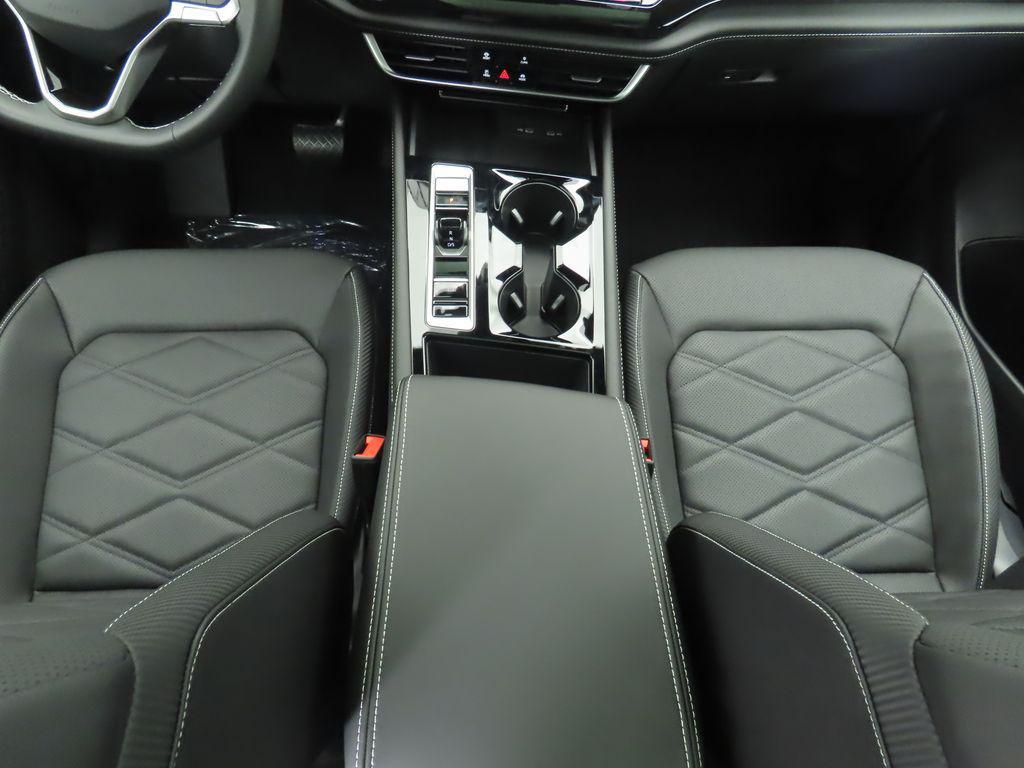 new 2026 Volkswagen Atlas Cross Sport car, priced at $45,617