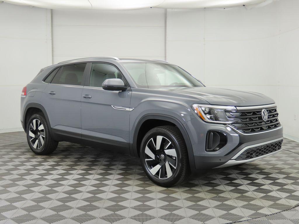 new 2026 Volkswagen Atlas Cross Sport car, priced at $45,617