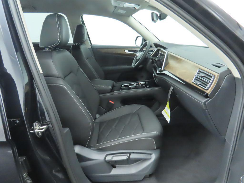 new 2026 Volkswagen Atlas car, priced at $47,499