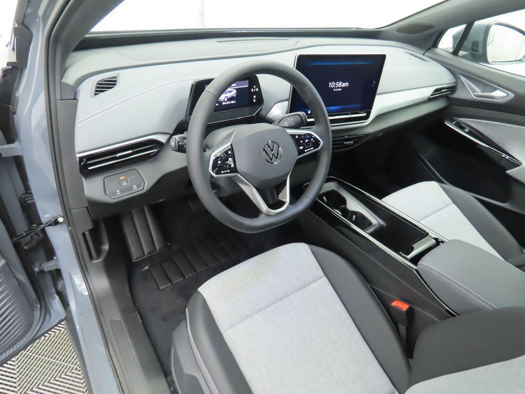 new 2025 Volkswagen ID.4 car, priced at $47,271