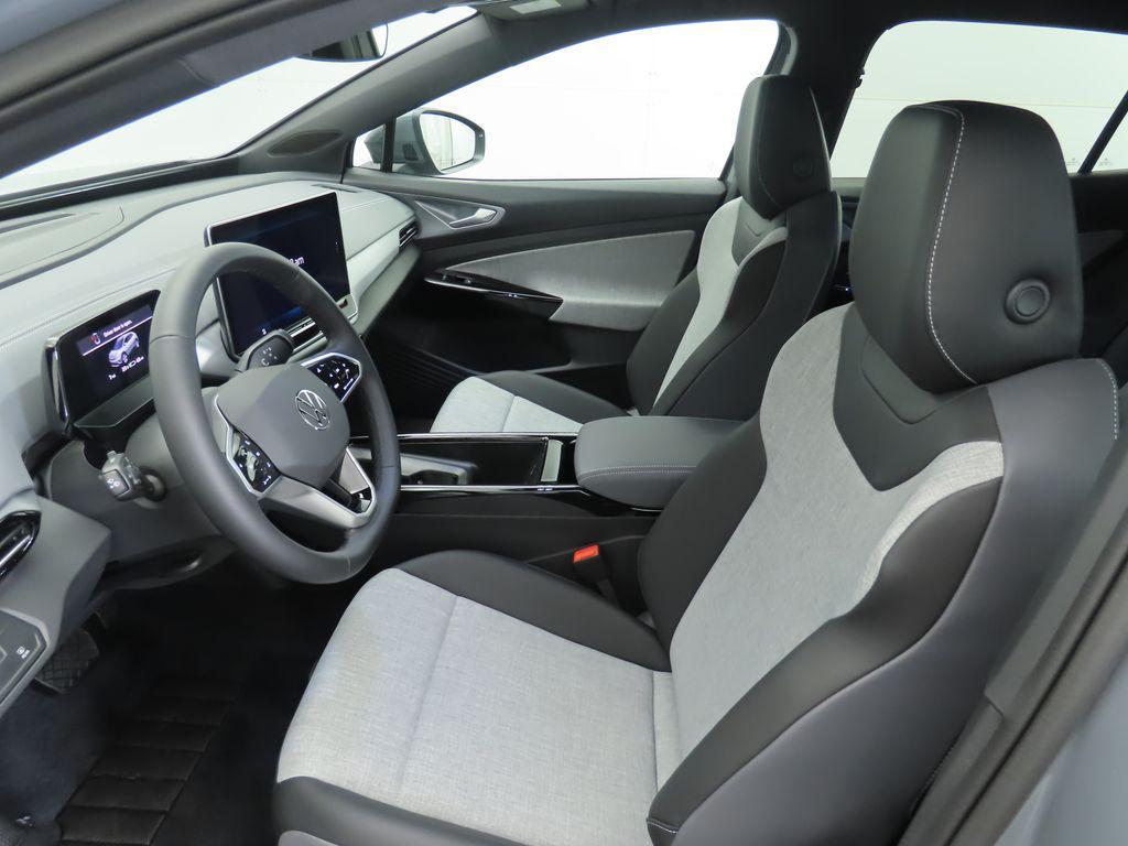 new 2025 Volkswagen ID.4 car, priced at $47,271
