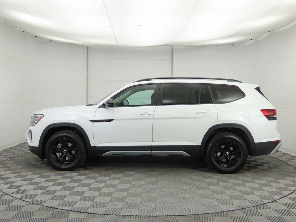 new 2026 Volkswagen Atlas car, priced at $50,108