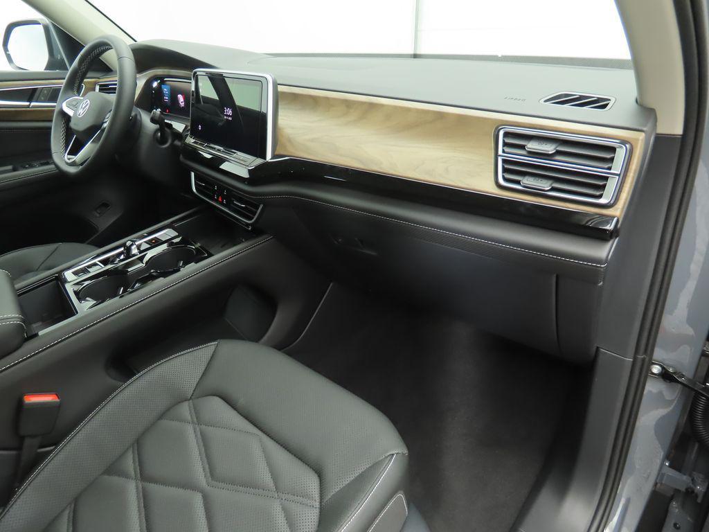 new 2026 Volkswagen Atlas car, priced at $47,729