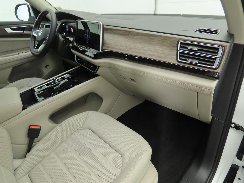 new 2026 Volkswagen Atlas car, priced at $53,619