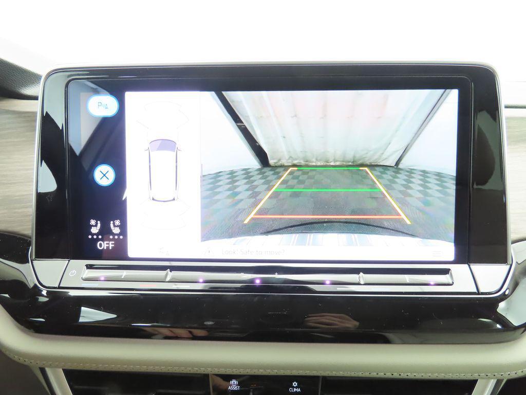 new 2026 Volkswagen Atlas car, priced at $53,619