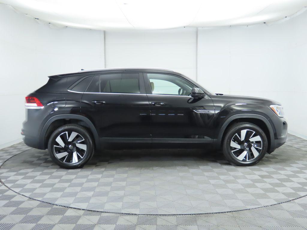 new 2026 Volkswagen Atlas Cross Sport car, priced at $47,896