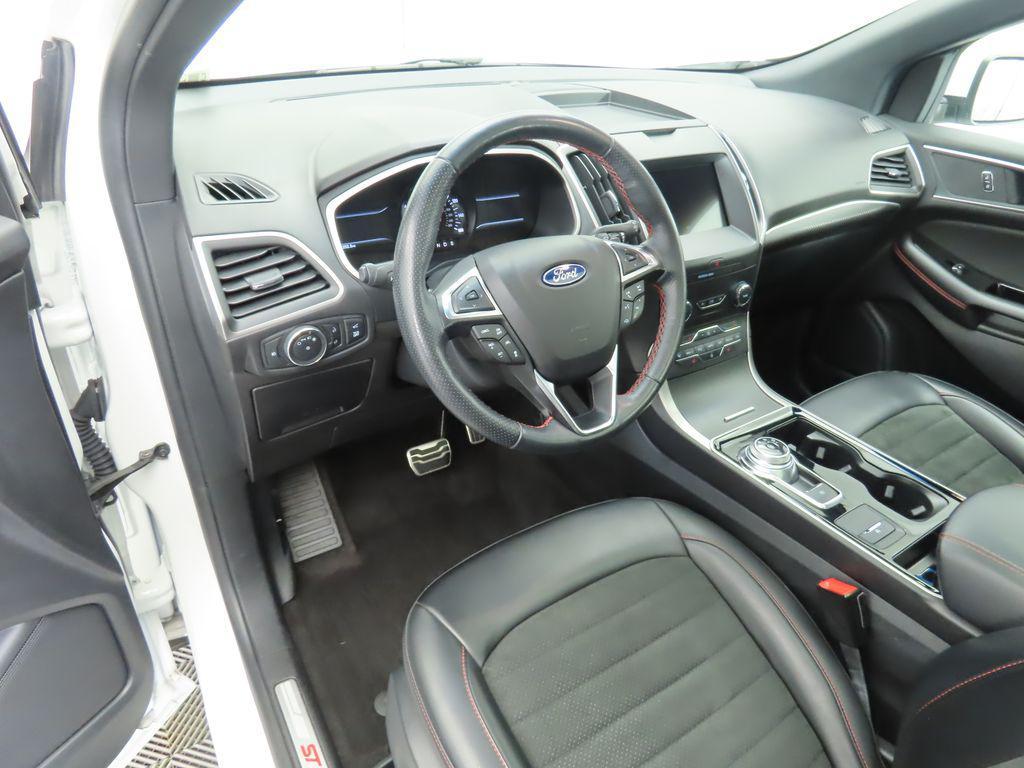 used 2020 Ford Edge car, priced at $22,990