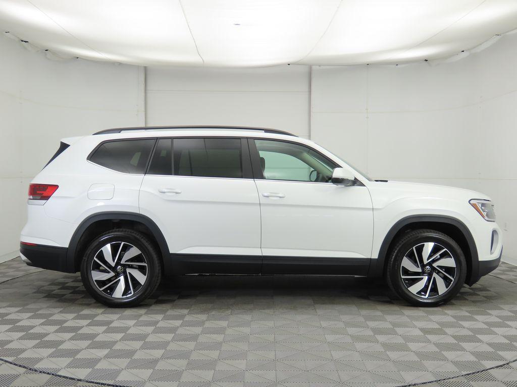 new 2026 Volkswagen Atlas car, priced at $47,653