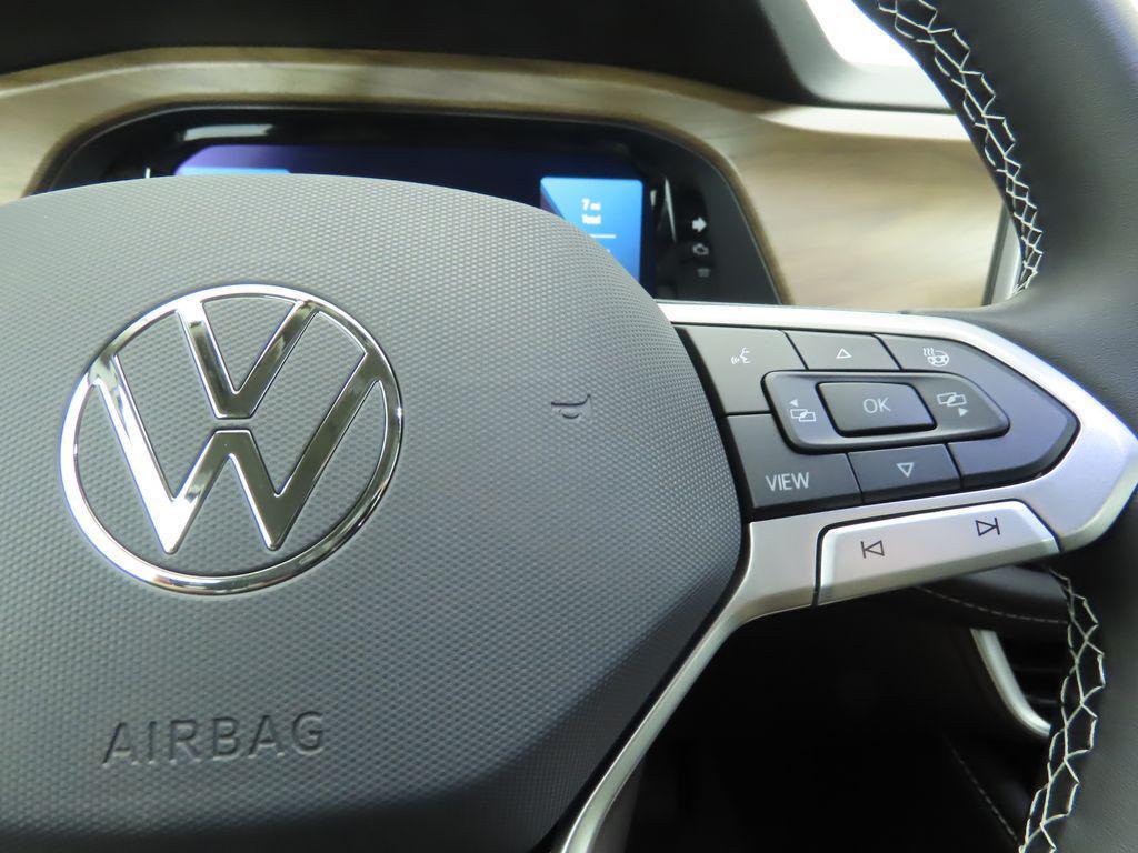 new 2026 Volkswagen Atlas car, priced at $47,653