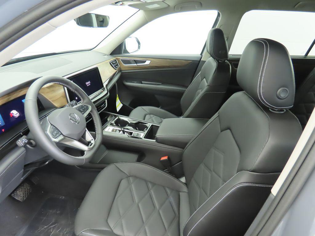 new 2026 Volkswagen Atlas car, priced at $47,435