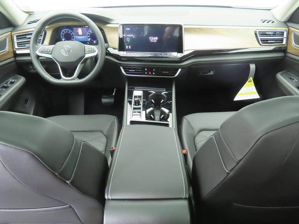 new 2026 Volkswagen Atlas car, priced at $49,659