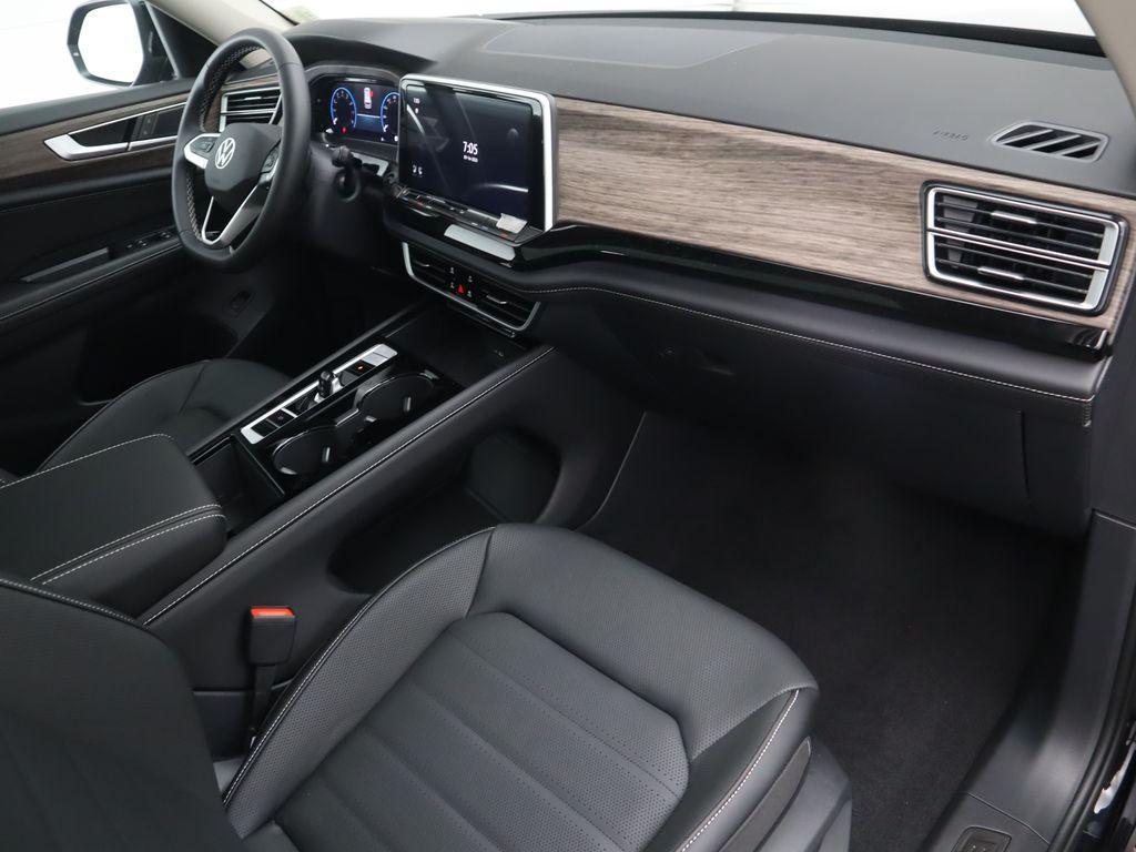 new 2026 Volkswagen Atlas car, priced at $51,444