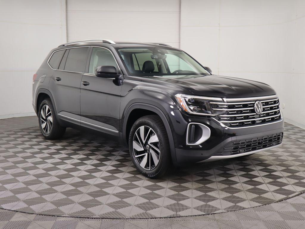 new 2026 Volkswagen Atlas car, priced at $51,444