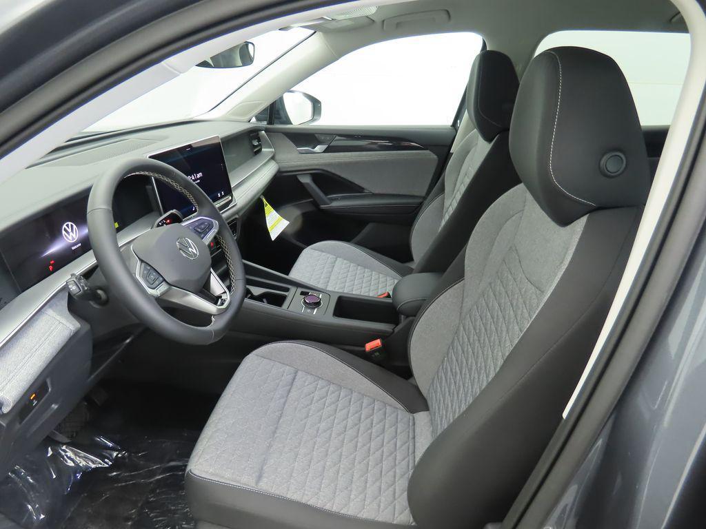 new 2025 Volkswagen Tiguan car, priced at $32,871