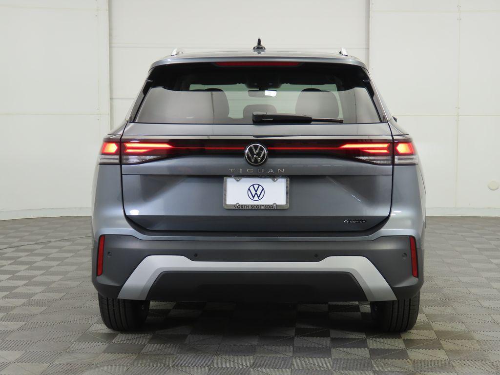 new 2025 Volkswagen Tiguan car, priced at $32,871