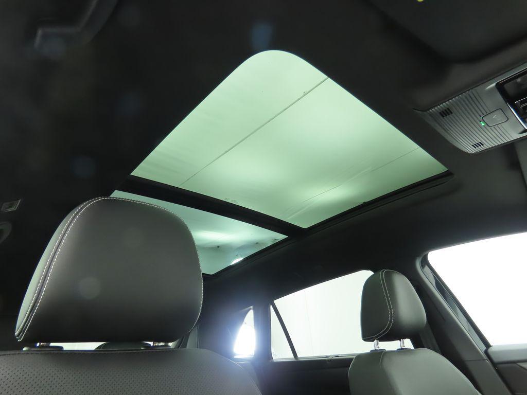 new 2026 Volkswagen Atlas Cross Sport car, priced at $46,560