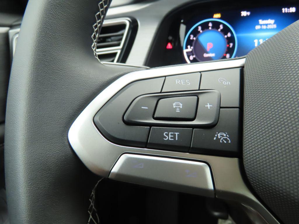 new 2026 Volkswagen Atlas Cross Sport car, priced at $46,560