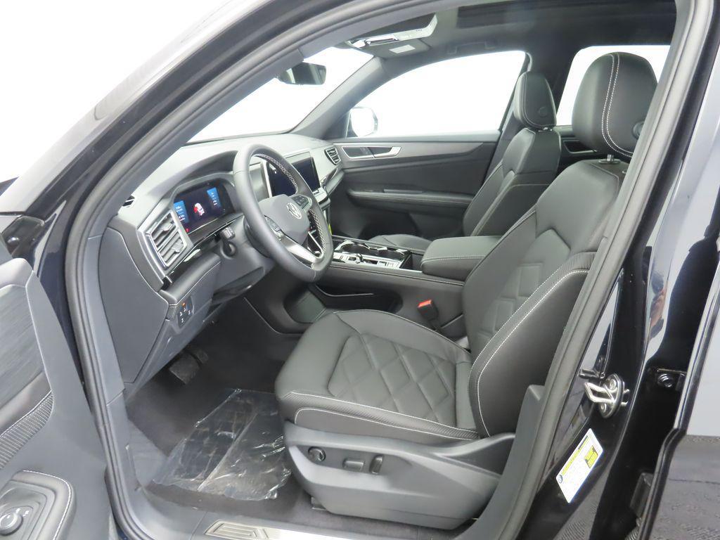 new 2026 Volkswagen Atlas Cross Sport car, priced at $46,560