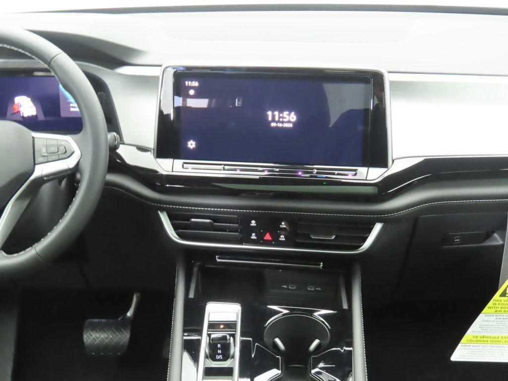 new 2026 Volkswagen Atlas Cross Sport car, priced at $46,560