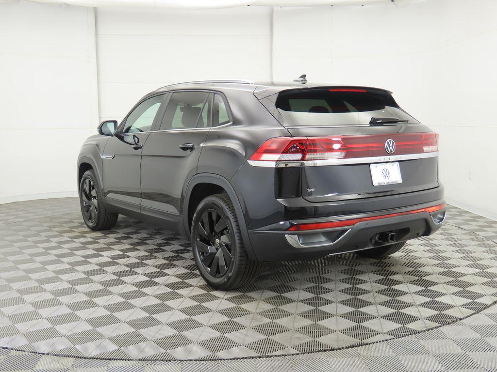 new 2026 Volkswagen Atlas Cross Sport car, priced at $46,560