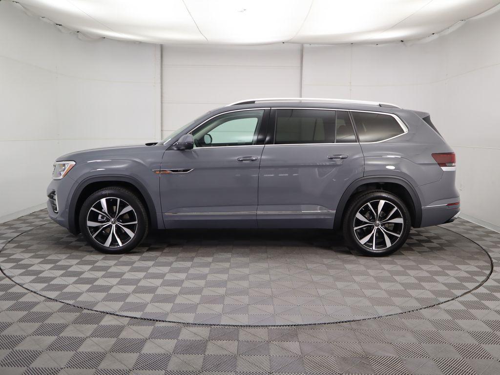 new 2026 Volkswagen Atlas car, priced at $57,604